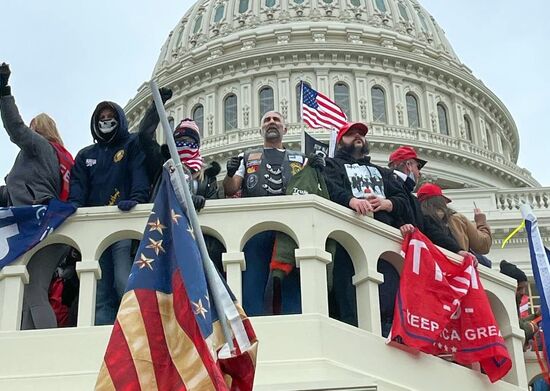 Акция протеста сторонников Д. Трампа в Вашингтоне