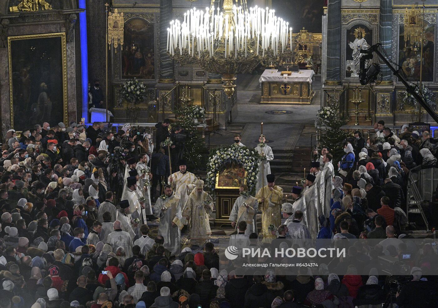 Празднование Рождества Христова в регионах России