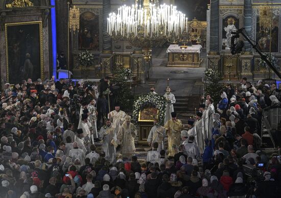 Празднование Рождества Христова в регионах России