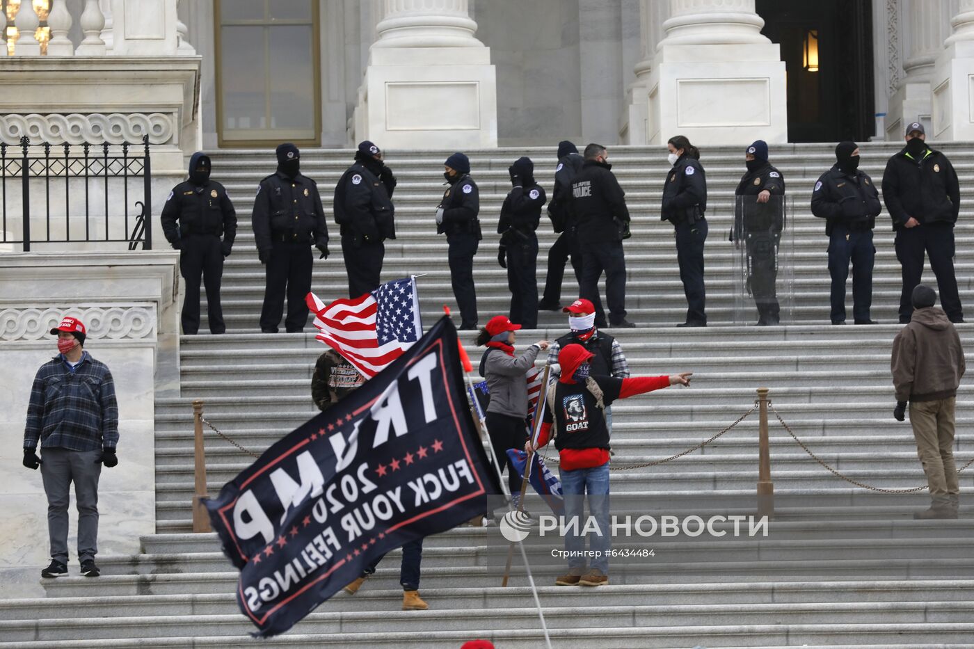 Акция протеста сторонников Д. Трампа в Вашингтоне