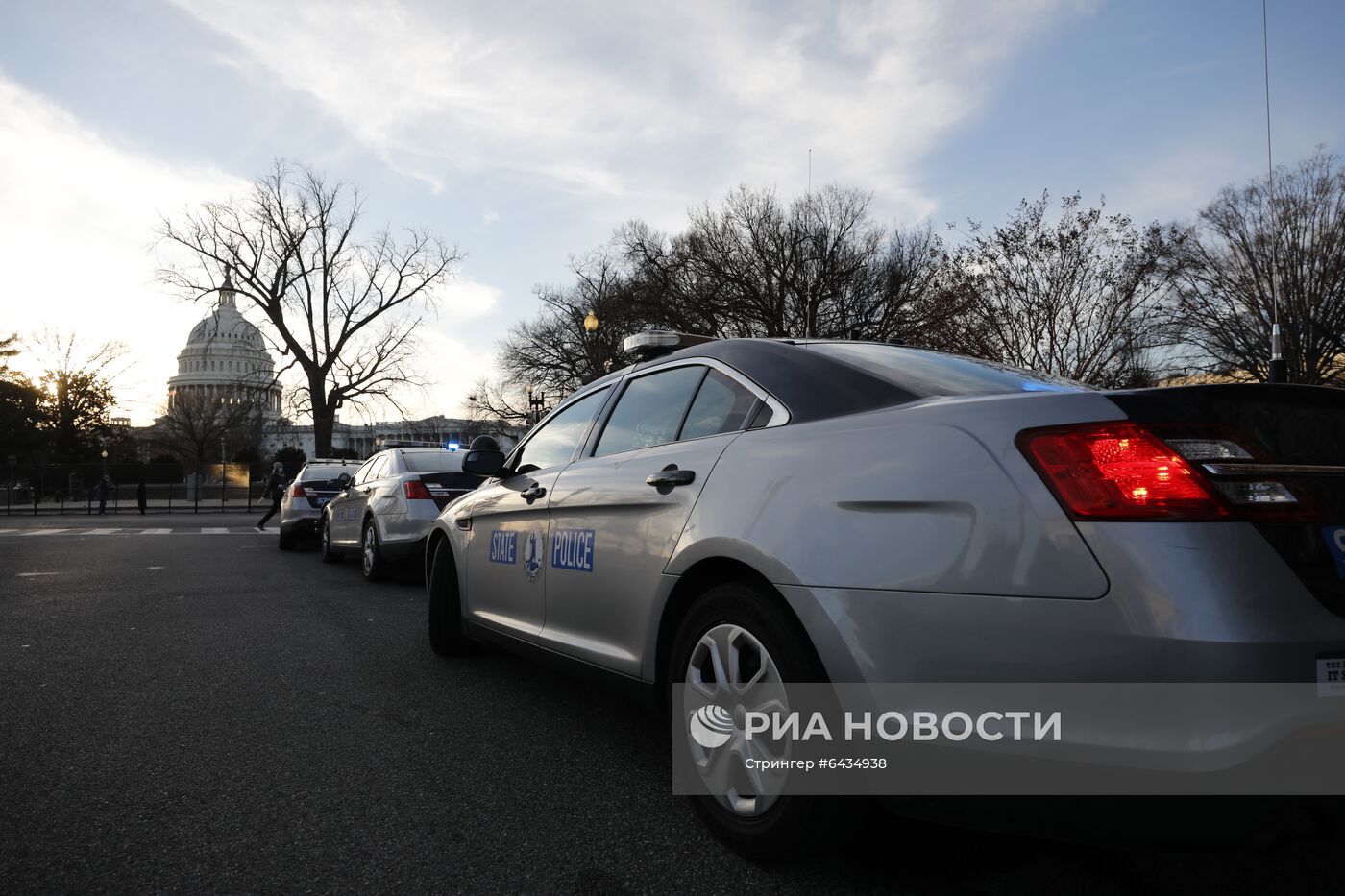 Обстановка у Капитолия в Вашингтоне