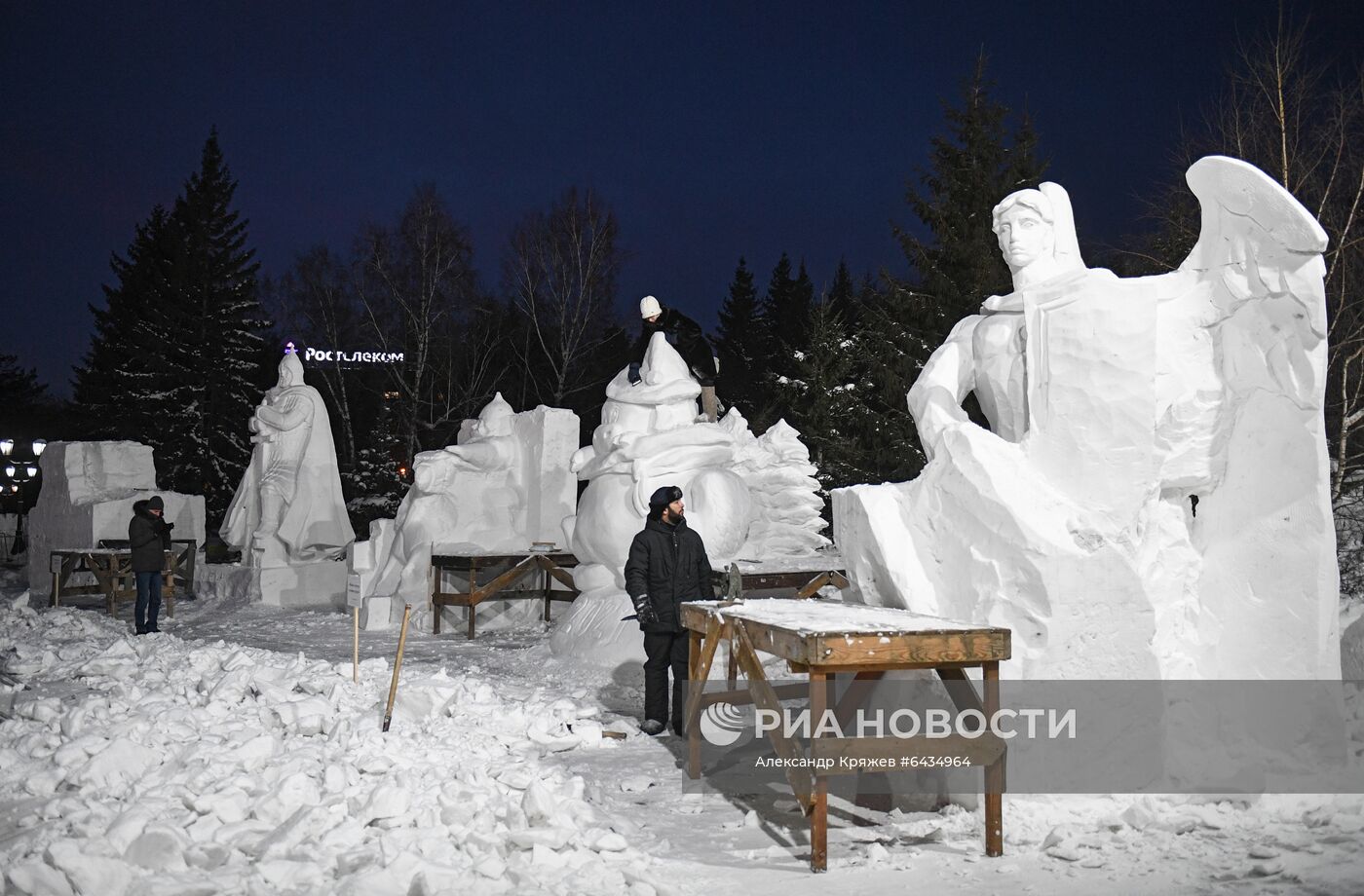 ХXI Сибирский фестиваль снежной скульптуры в Новосибирске