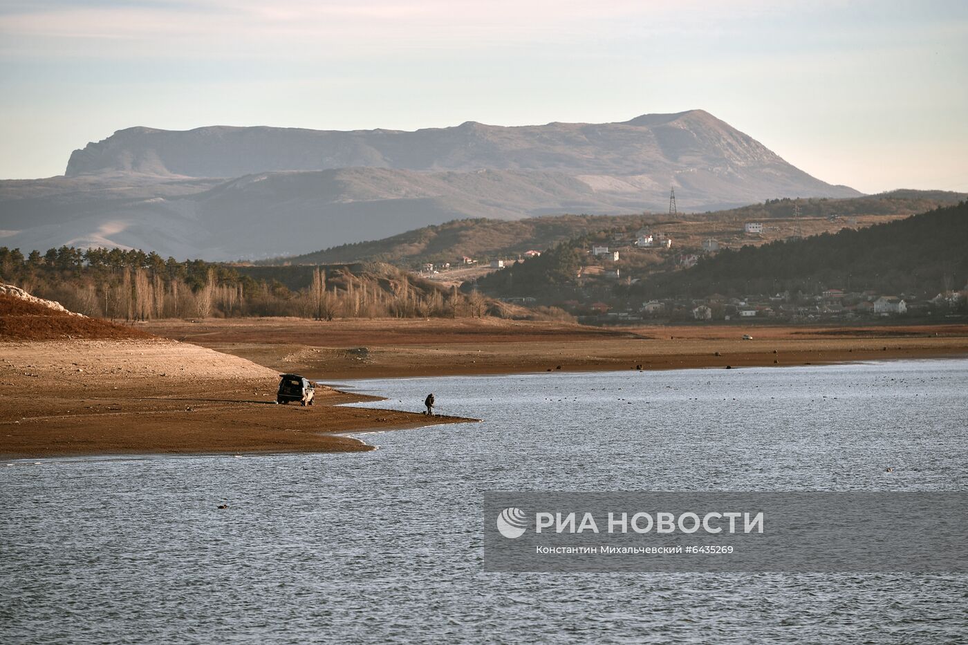 Симферопольское и Аянское водохранилища в Крыму