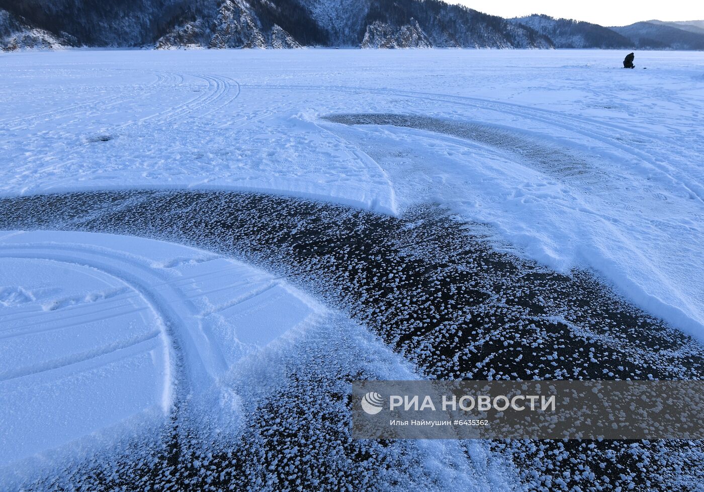 Зимний отдых на Красноярском водохранилище