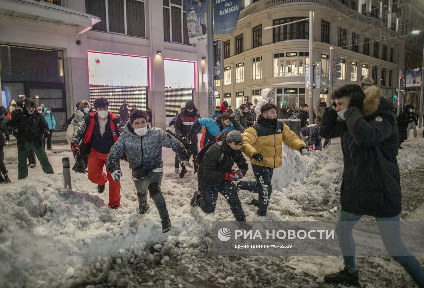 Последствия снежной бури в Мадриде