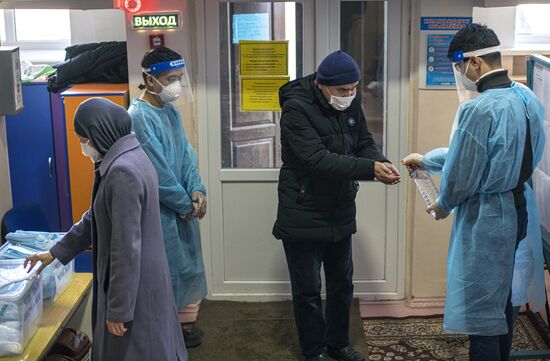 Досрочные выборы президента Киргизии