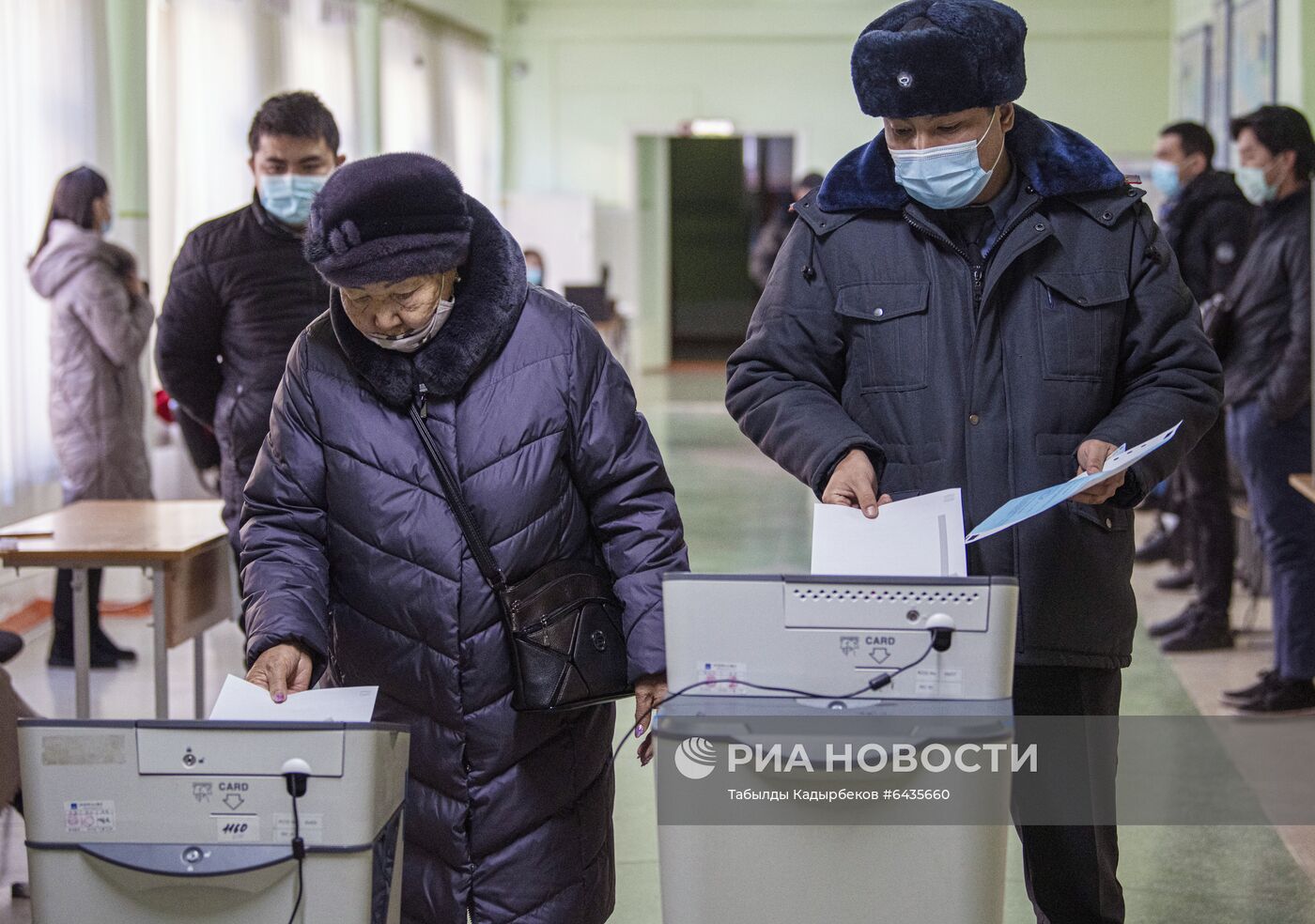 Досрочные выборы президента Киргизии