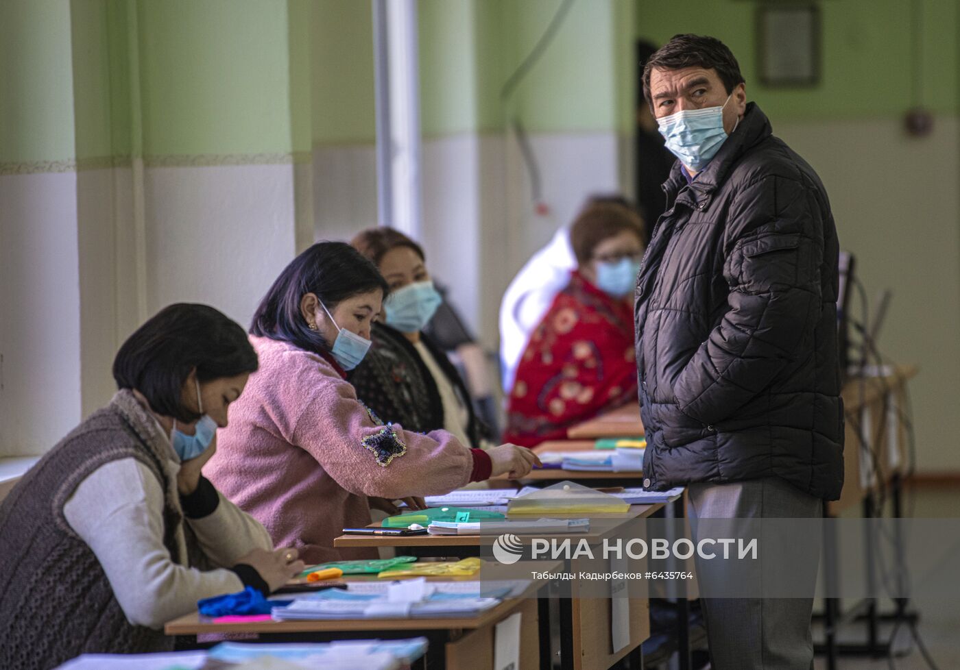 Досрочные выборы президента Киргизии