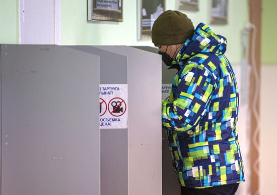 Досрочные выборы президента Киргизии