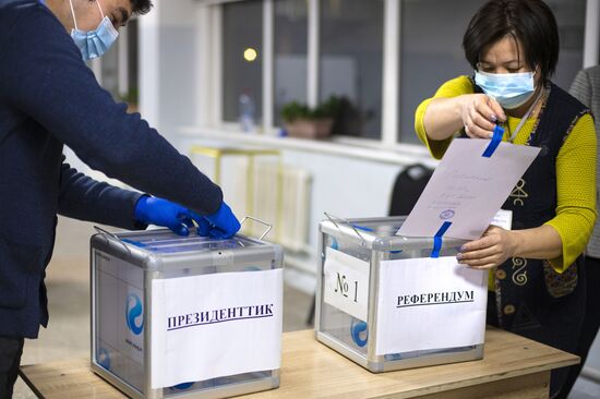 Досрочные выборы президента Киргизии