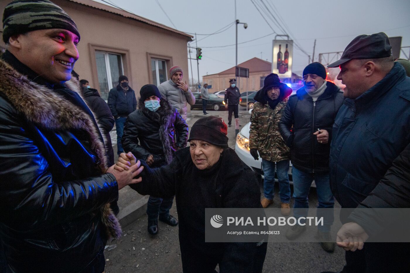 Противники Пашиняна попытались сорвать его визит в Москву