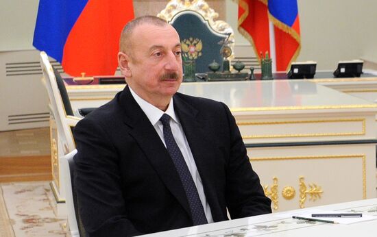 Трёхсторонняя встреча президентов России, Азербайджана и Армении