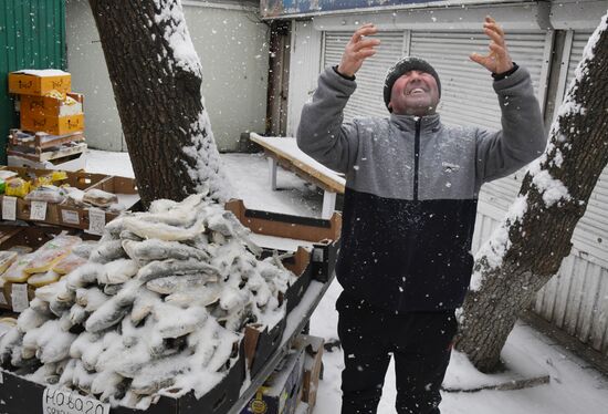 Снегопад во Владивостоке