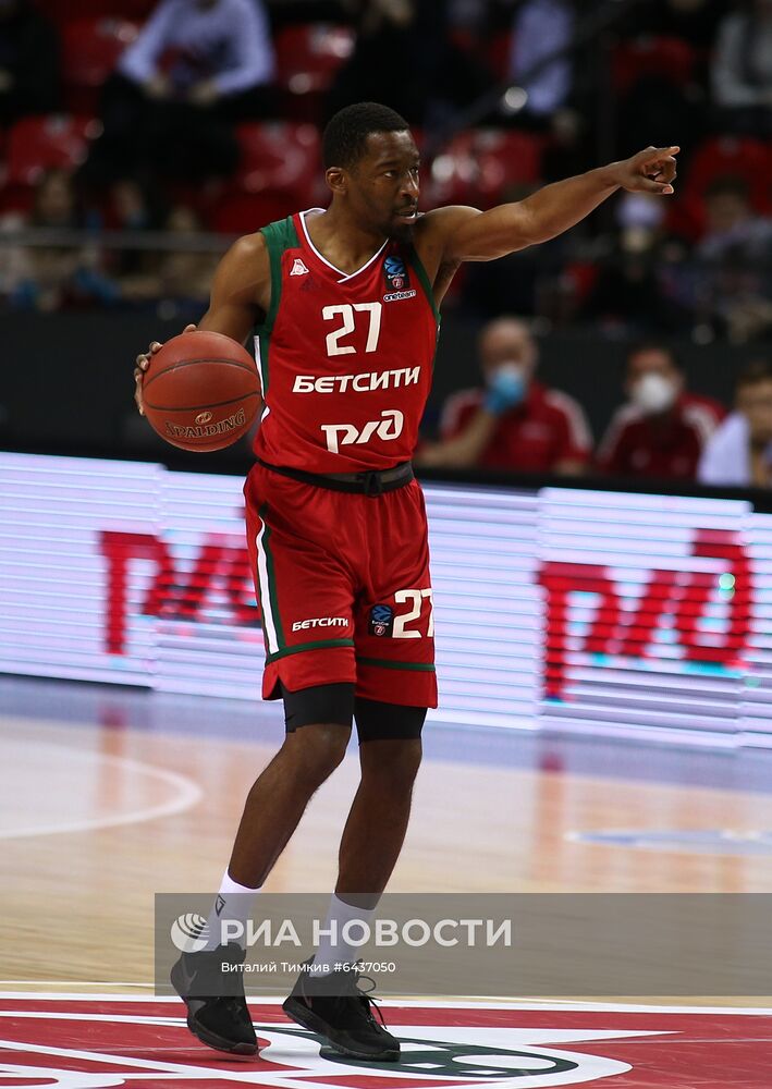 Баскетбол. Кубок Европы. Матч "Локомотив-Кубань" - "Метрополитан 92"