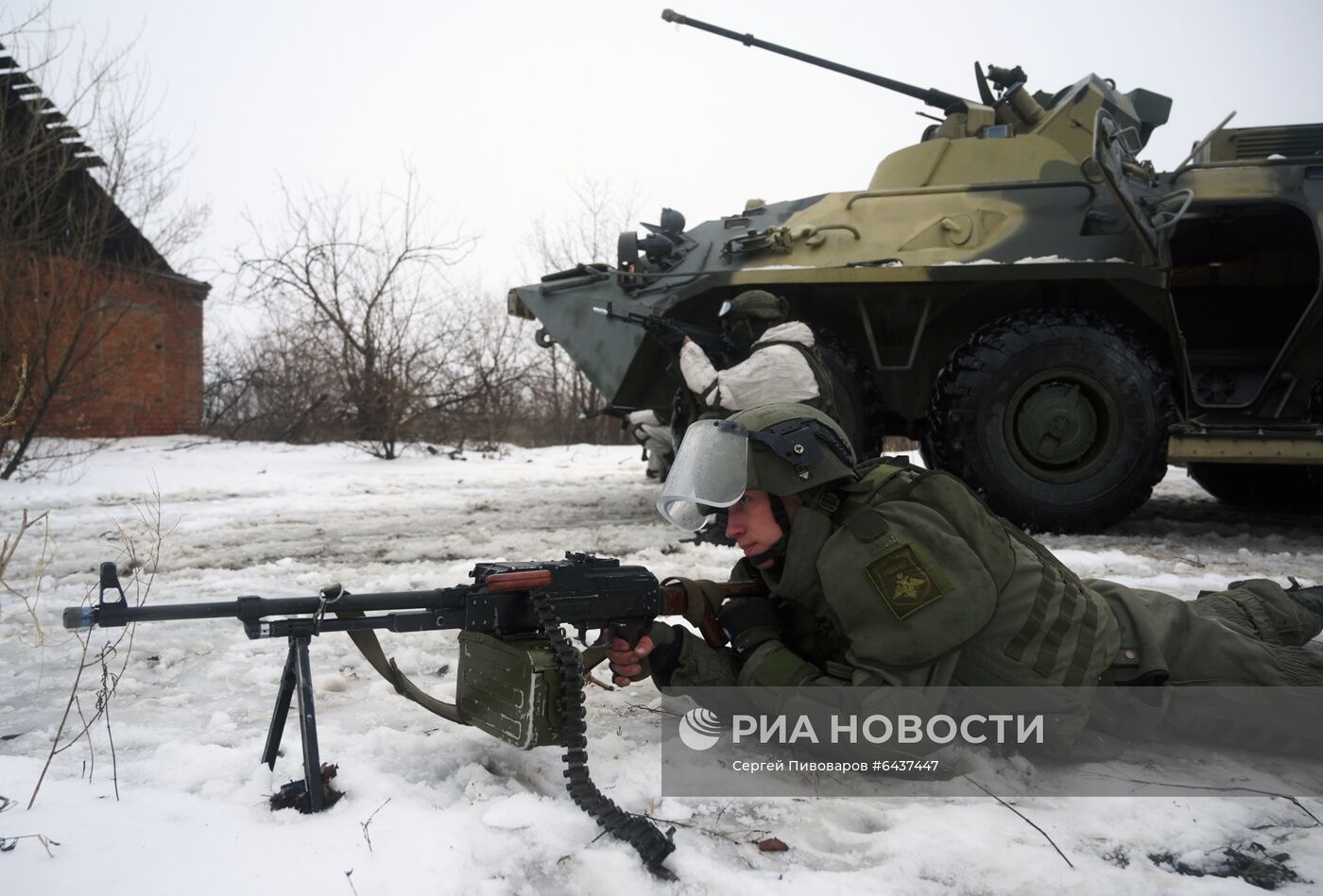 Учения инженерно-штурмового подразделения ЮВО в Ростовской области