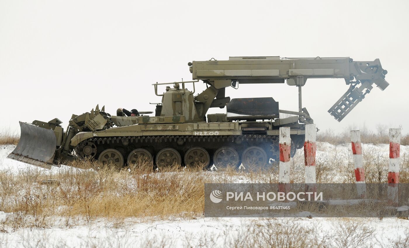 Учения инженерно-штурмового подразделения ЮВО в Ростовской области