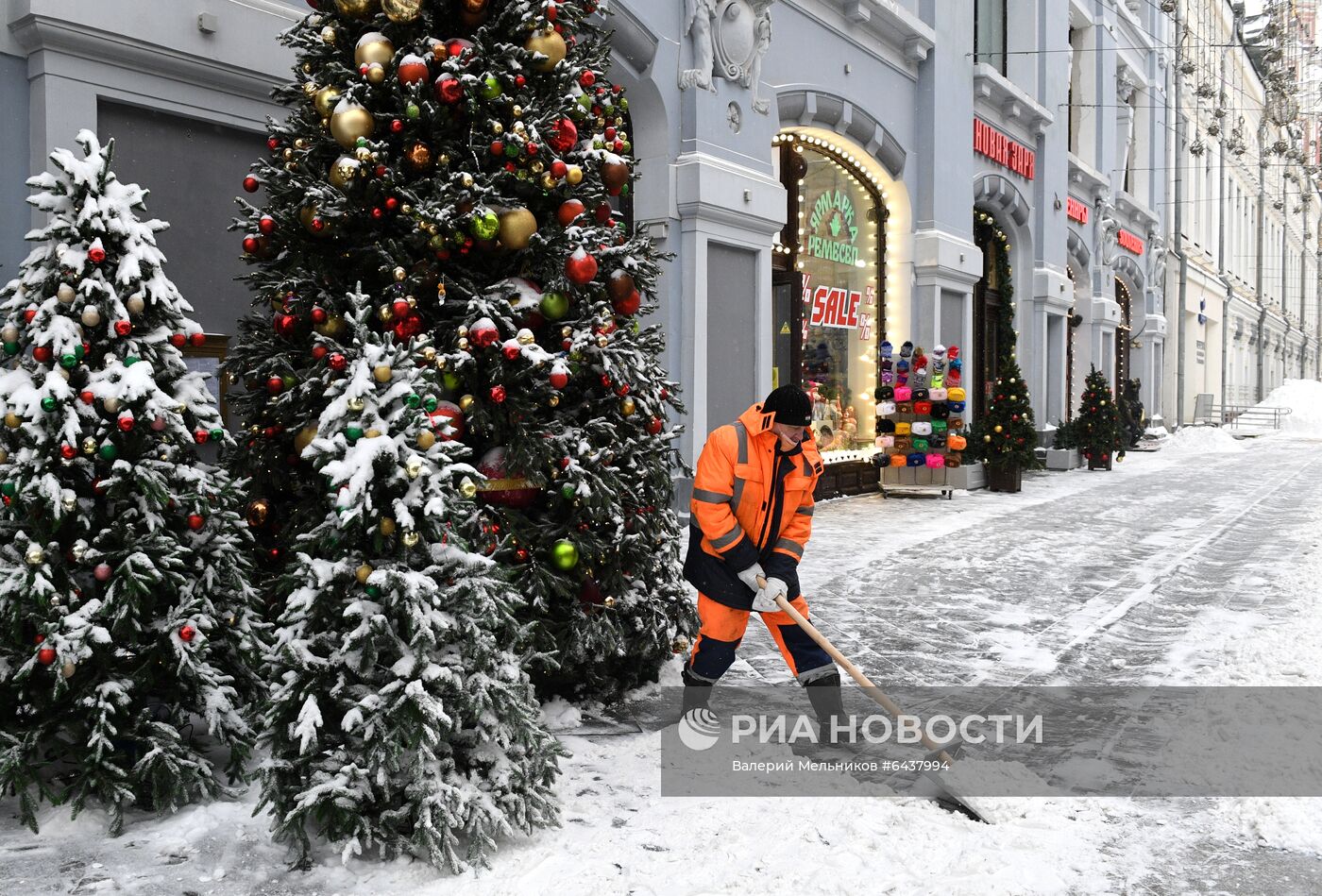 Снегопад в Москве