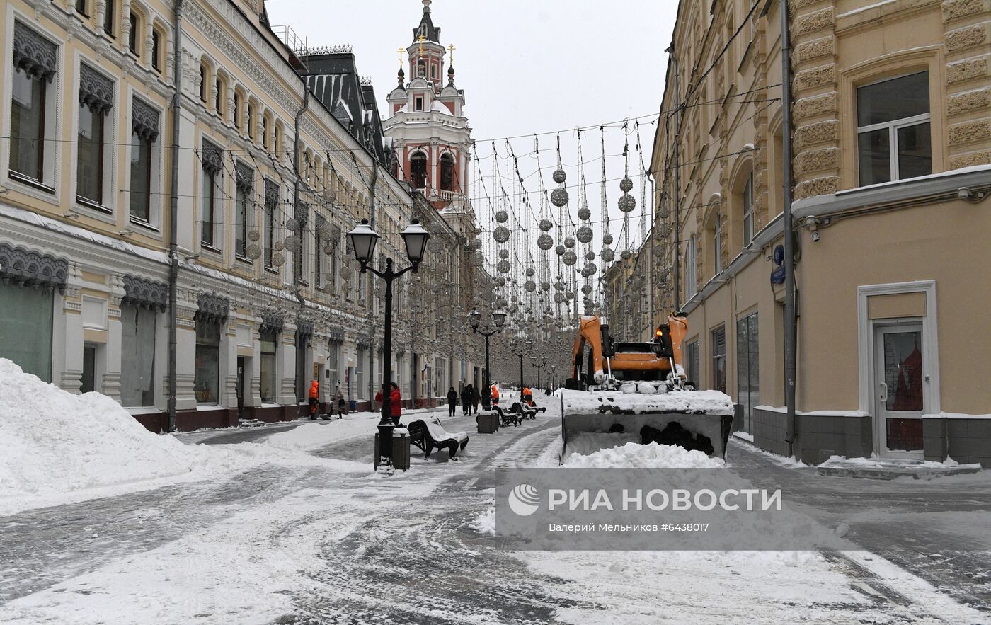 Снегопад в Москве