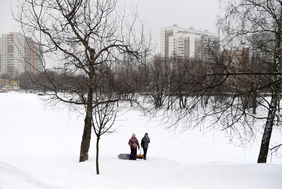 Снегопад в Москве