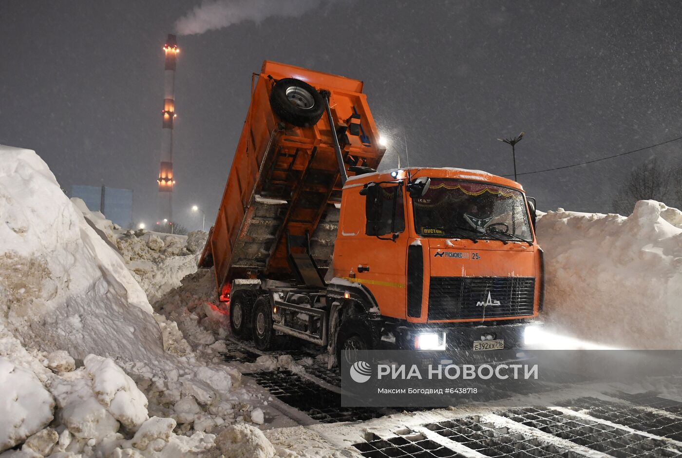 Уборка снега в Казани