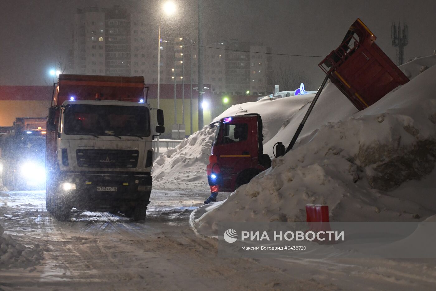 Уборка снега в Казани