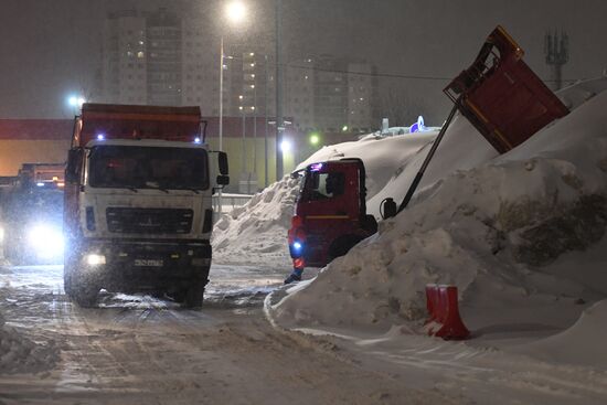 Уборка снега в Казани