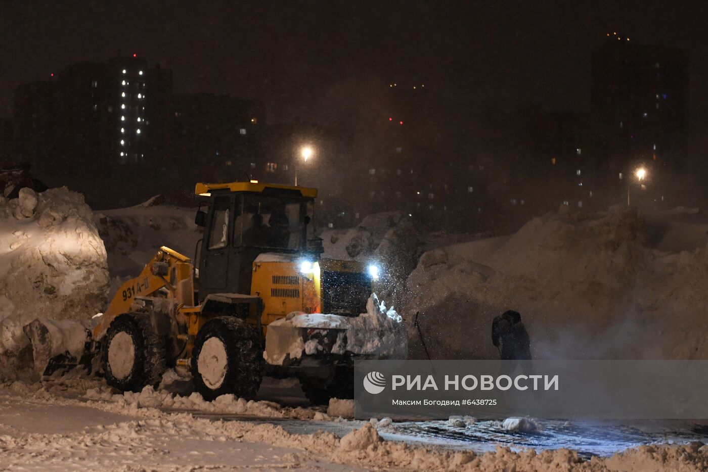 Уборка снега в Казани