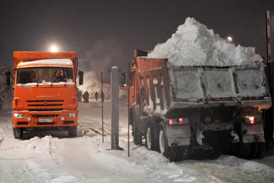 Уборка снега в Казани