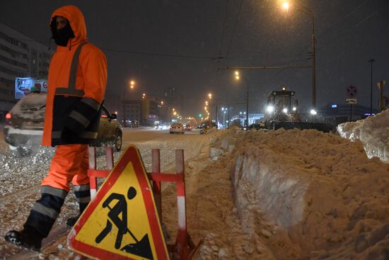 Уборка снега в Казани