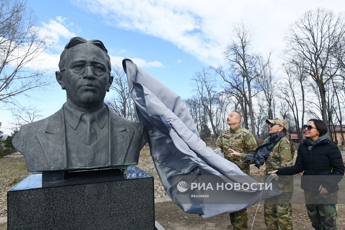 Президент Азербайджана И. Алиев посетил г. Шуша