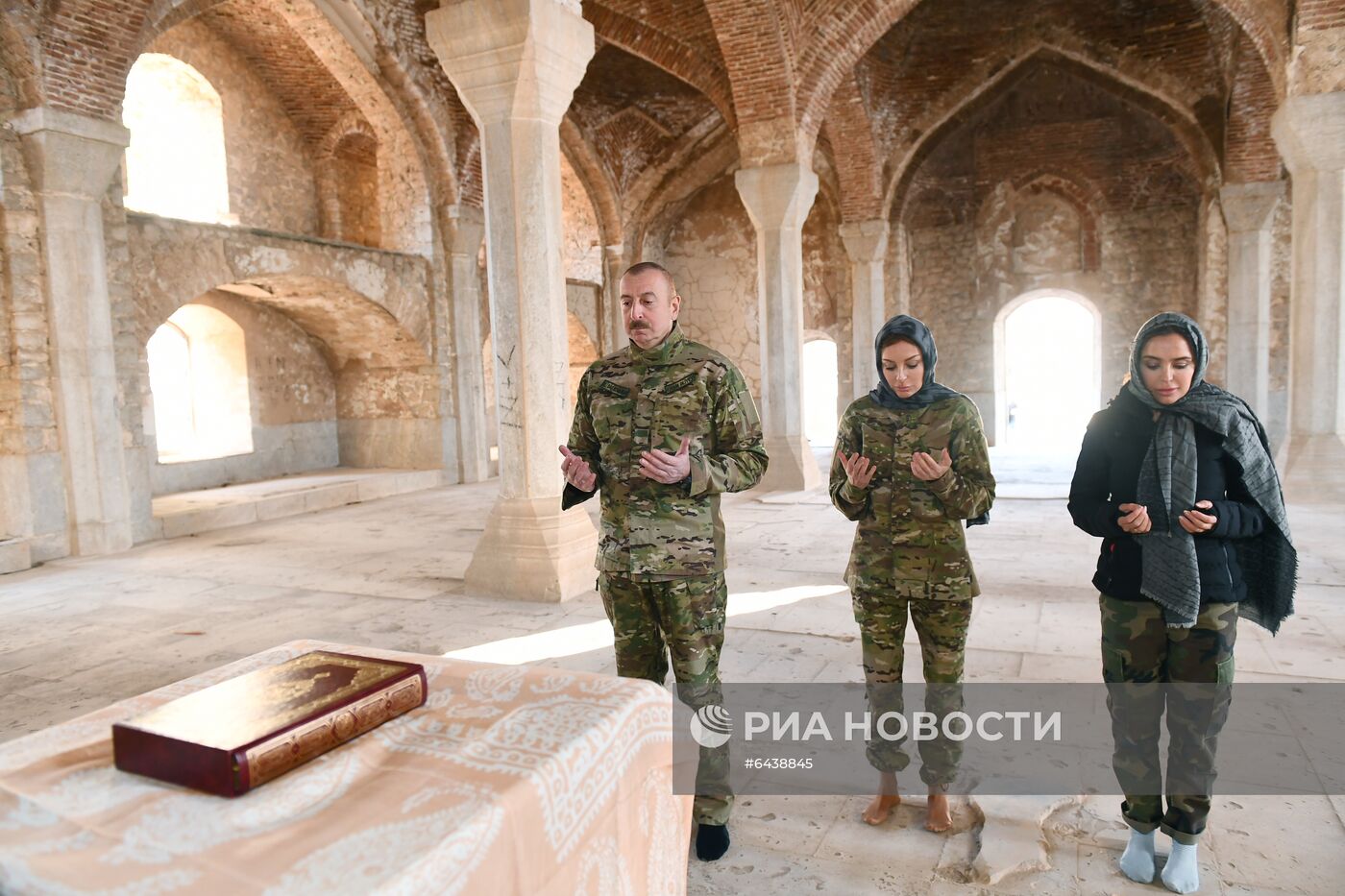 Президент Азербайджана И. Алиев посетил г. Шуша