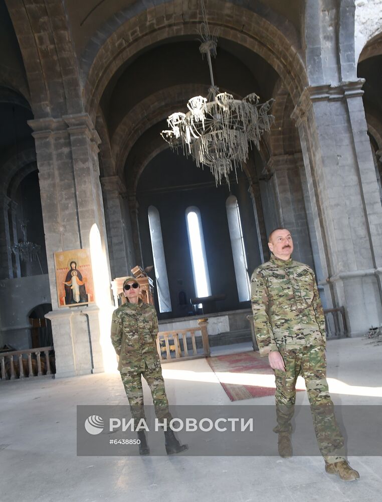 Президент Азербайджана И. Алиев посетил г. Шуша