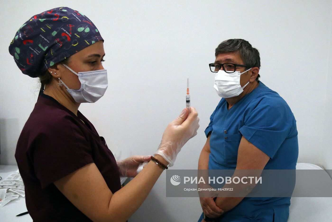 В Турции началась вакцинация от коронавируса