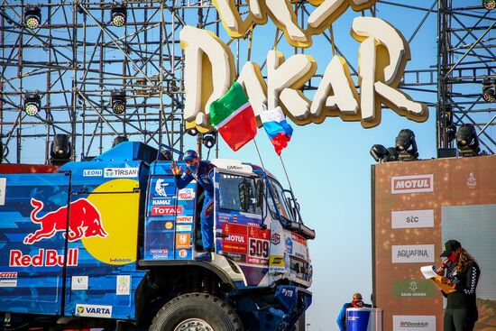 "КАМАЗ-мастер" выиграл ралли-марафон "Дакар"