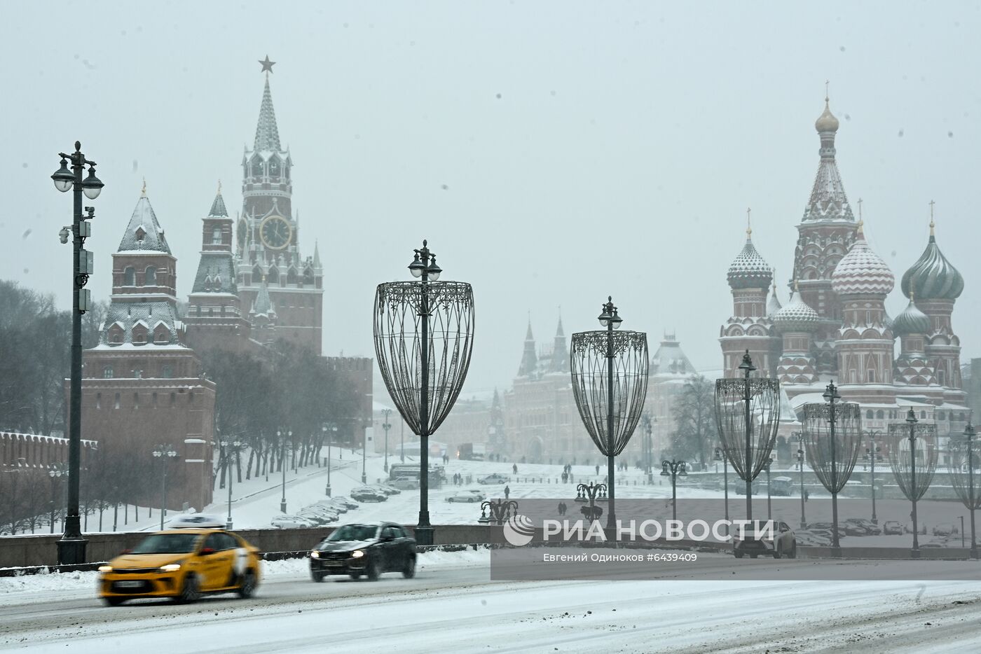 Зима в Москве 