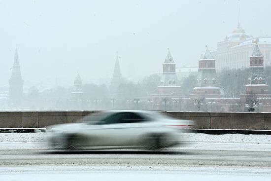 Зима в Москве 