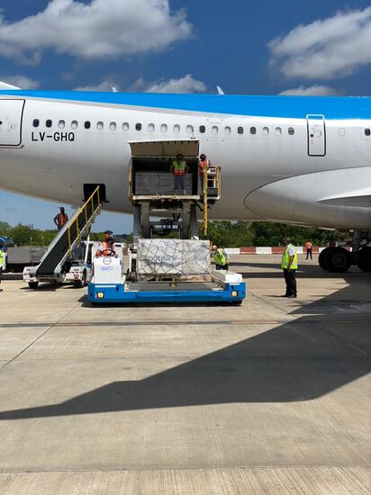 Прибытие рейса с вакциной Sputnik V в Аргентину