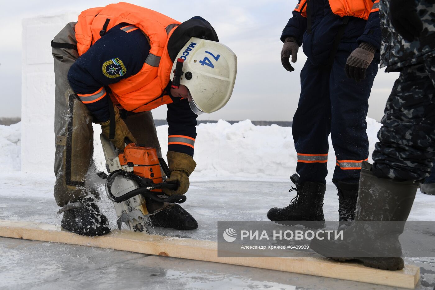 Подготовка крещенских купелей в регионах России