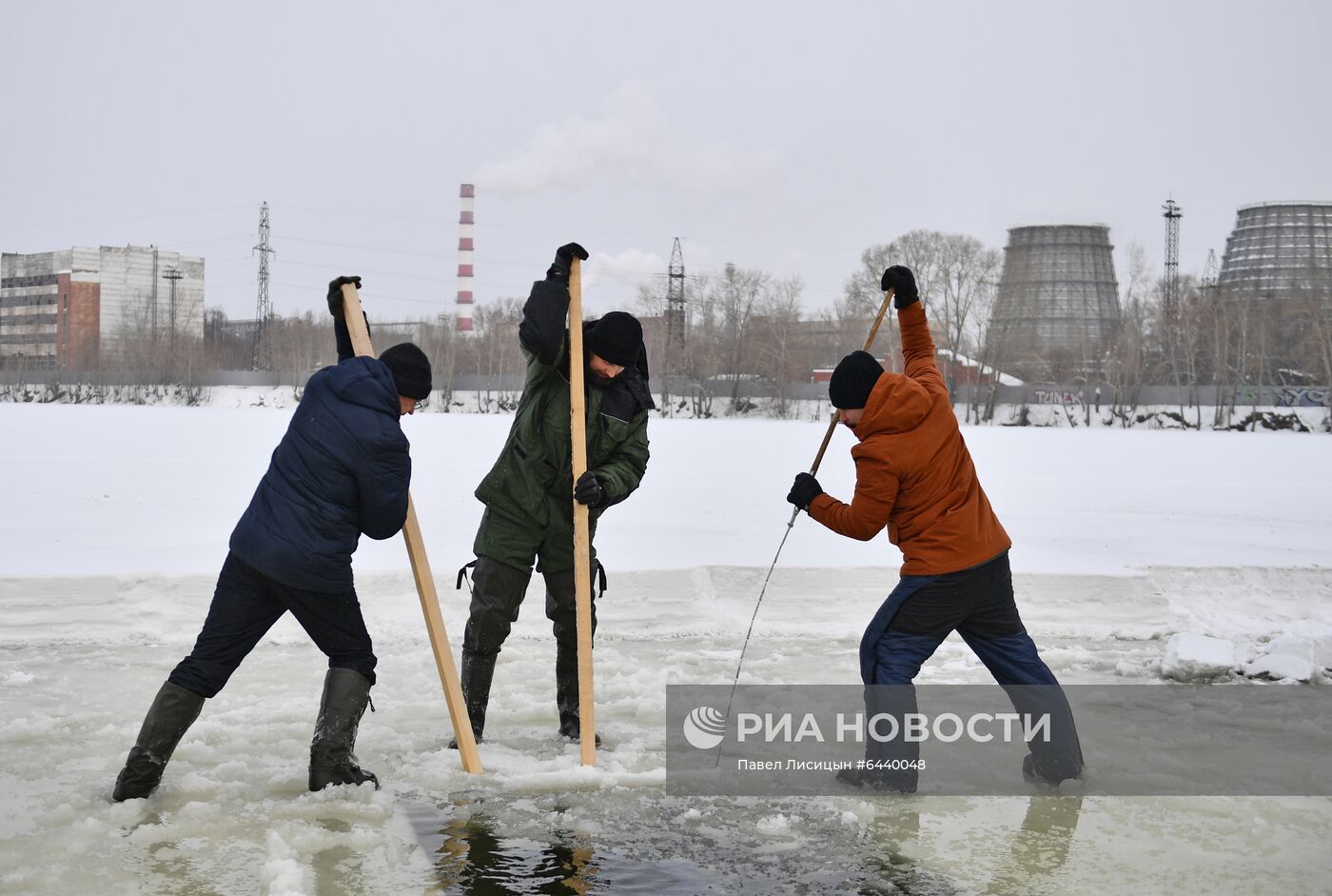 Подготовка крещенских купелей в регионах России