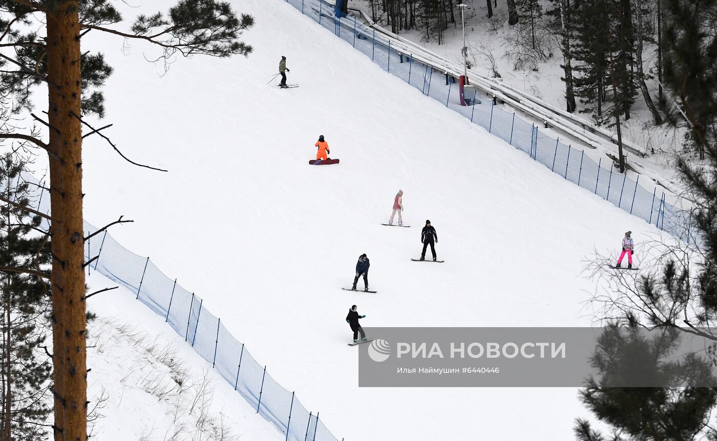 Фанпарк и горнолыжный комплекс "Бобровый лог" в Красноярске