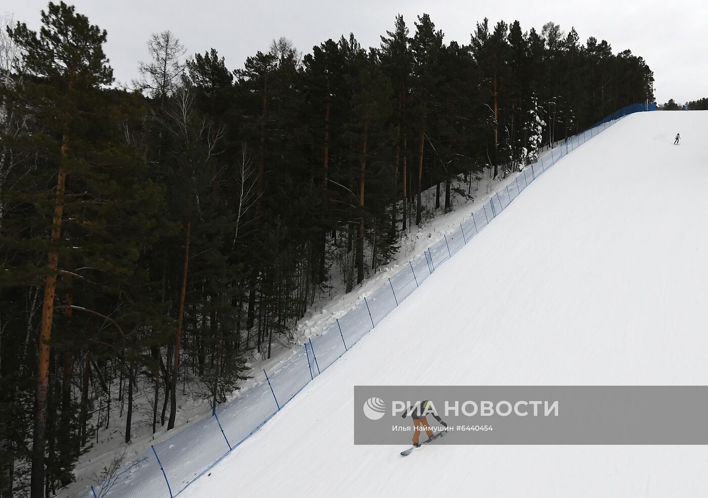 Фанпарк и горнолыжный комплекс "Бобровый лог" в Красноярске