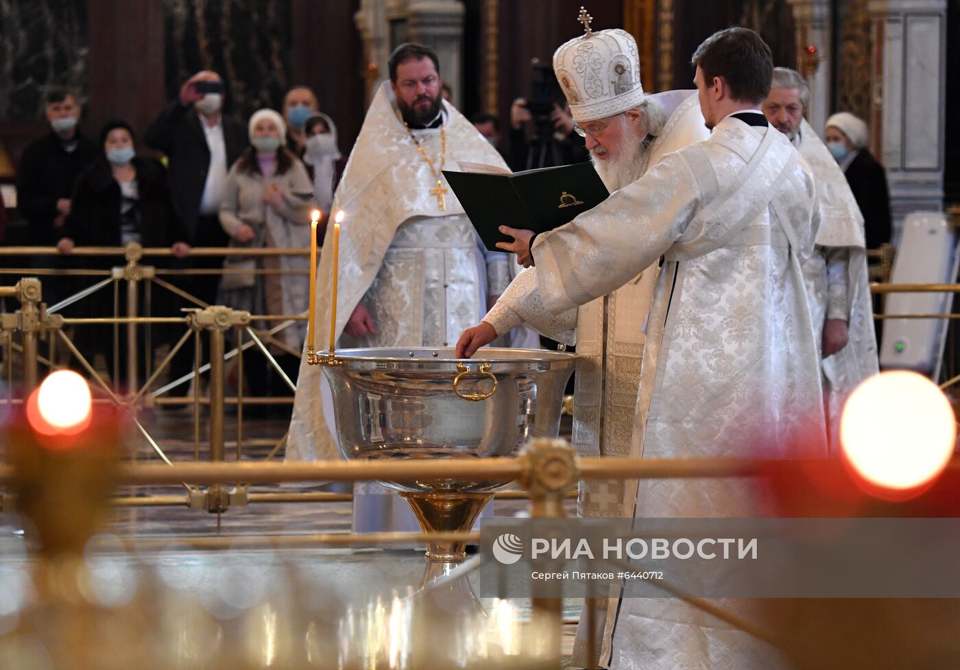 Патриаршее служение в Крещенский сочельник в храме Христа Спасителя