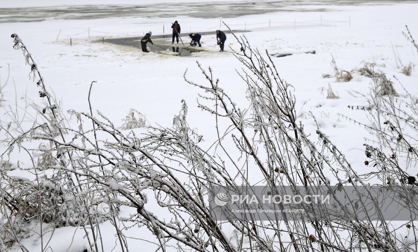 Подготовка крещенских купелей в регионах России