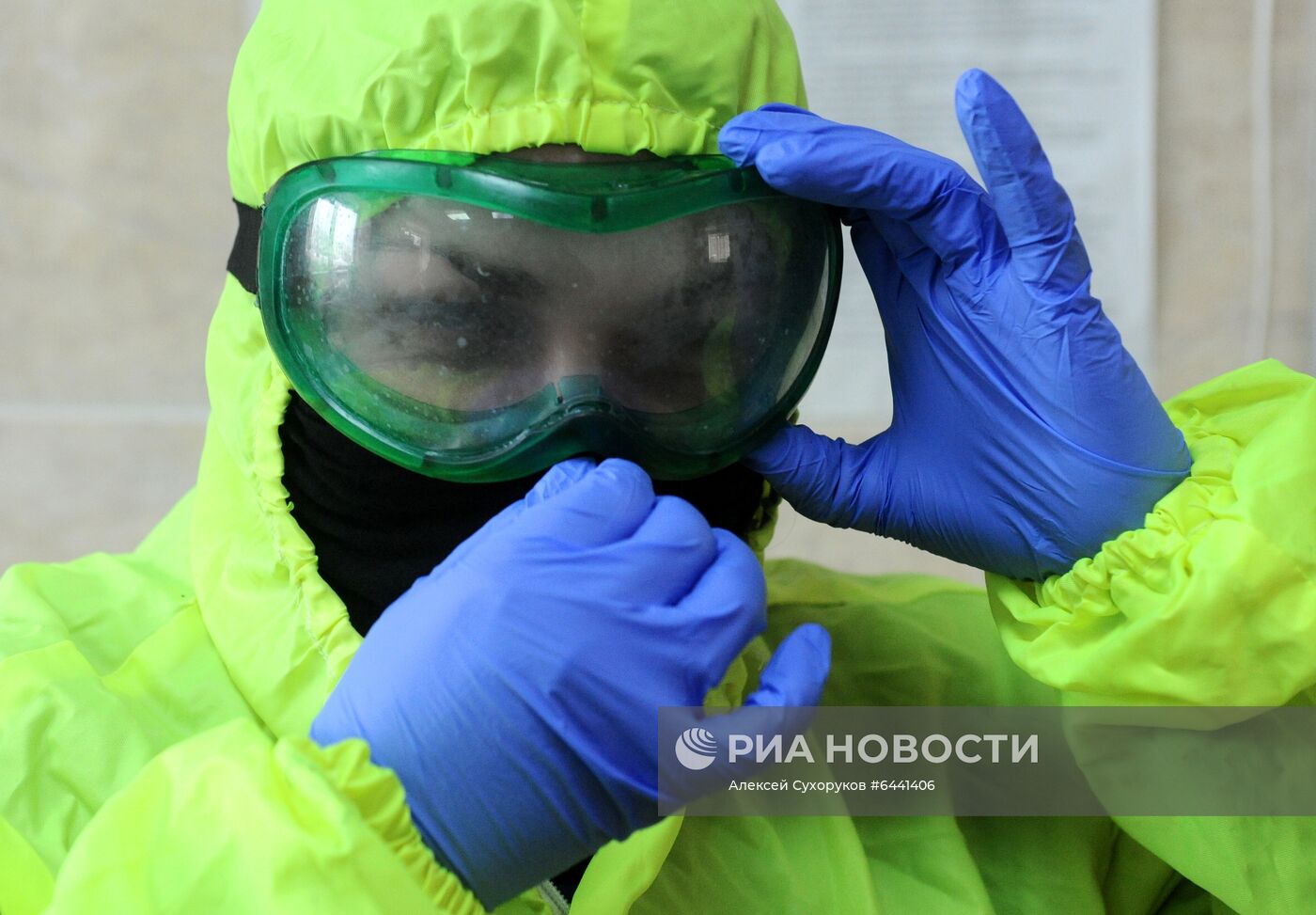 Работа скорой помощи с больными коронавирусом в Тамбове