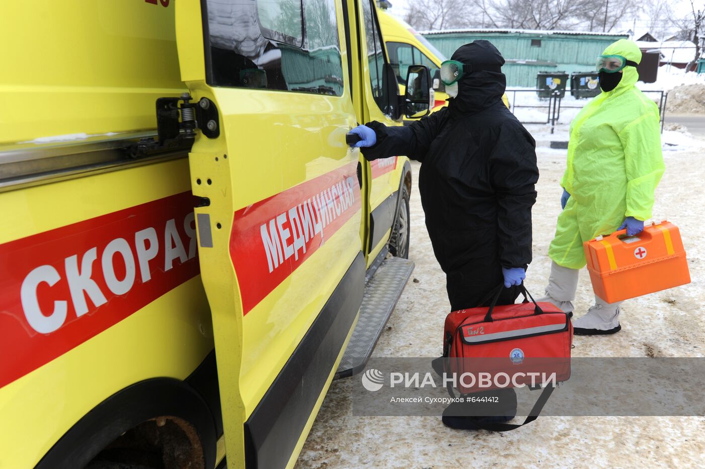 Работа скорой помощи с больными коронавирусом в Тамбове