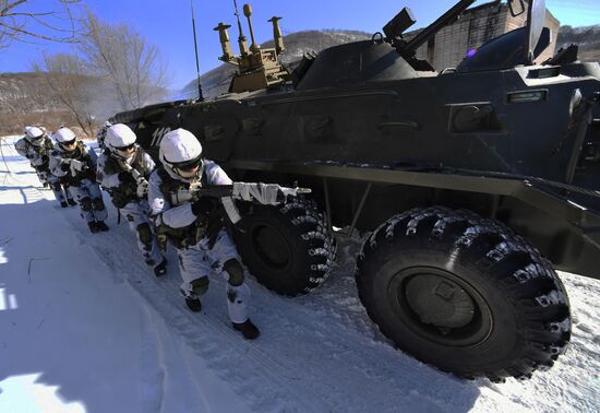 Тактико-специальные занятия инженерно-саперного полка ВВО в Приморье