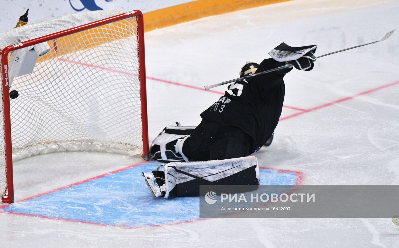 Хоккей. КХЛ. Матч "Трактор" – "Авангард"