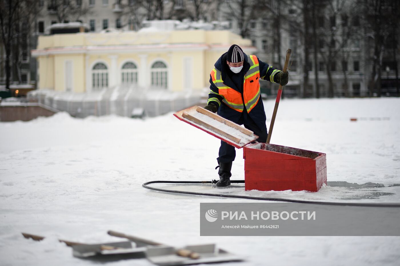 Аэрации Патриаршего пруда