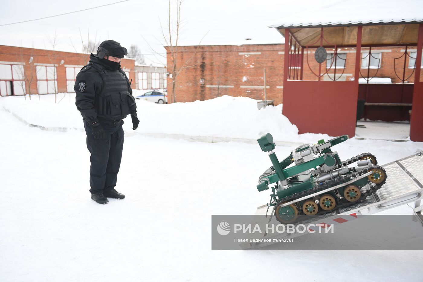 Демонстрация образцов оружия и техники подразделений инженерных войск Росгвардии