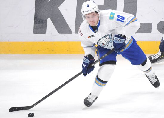 Хоккей. КХЛ. Матч "Динамо" (Москва) - "Барыс"